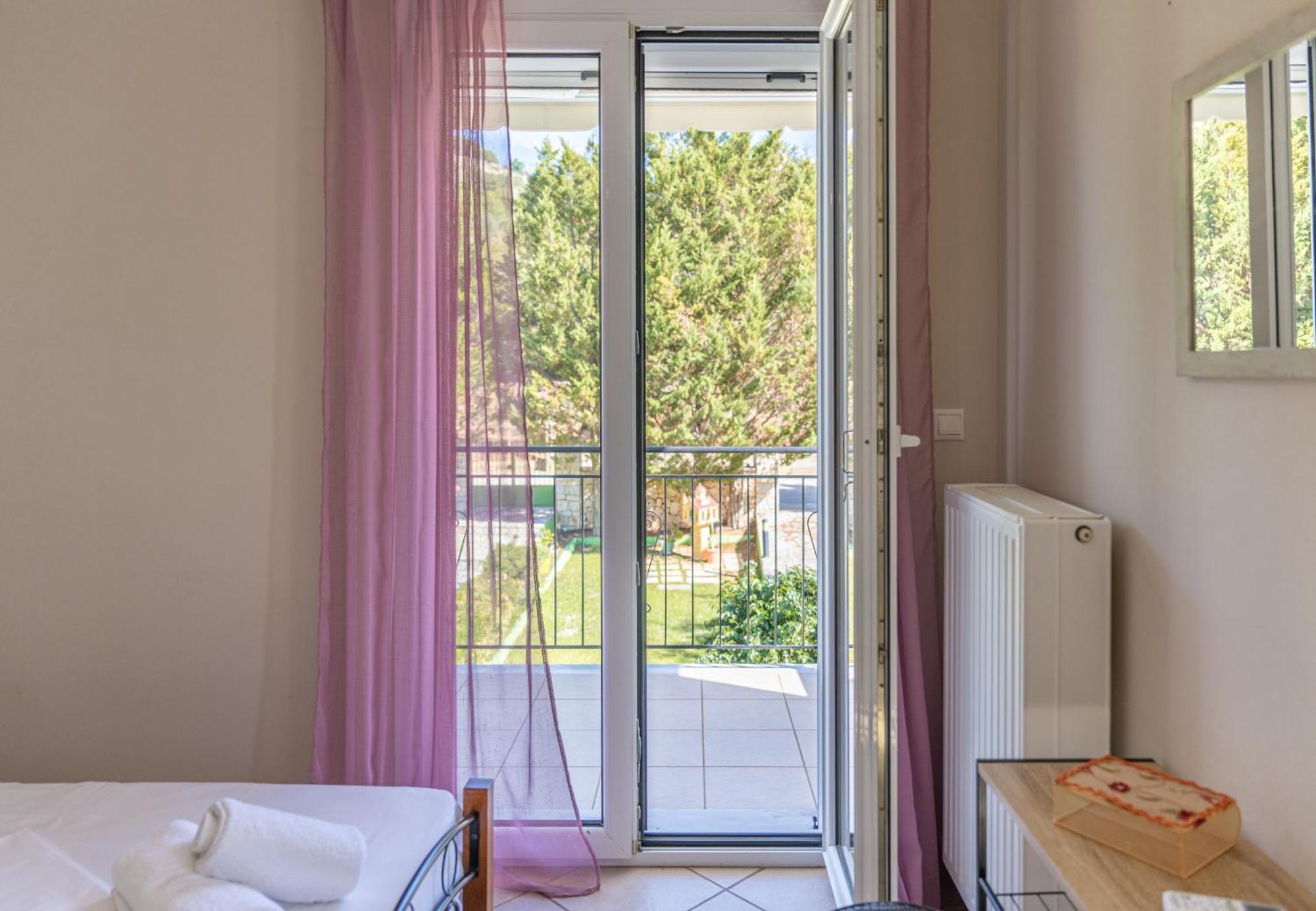Vista Verde Studios & Apartments Svoronata Luaran gambar